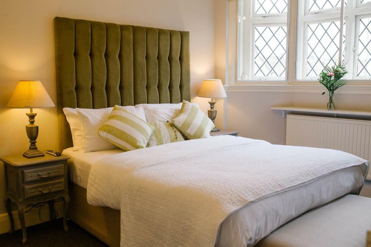Rooks Nest Hotel ลอนดอน ภายนอก รูปภาพ